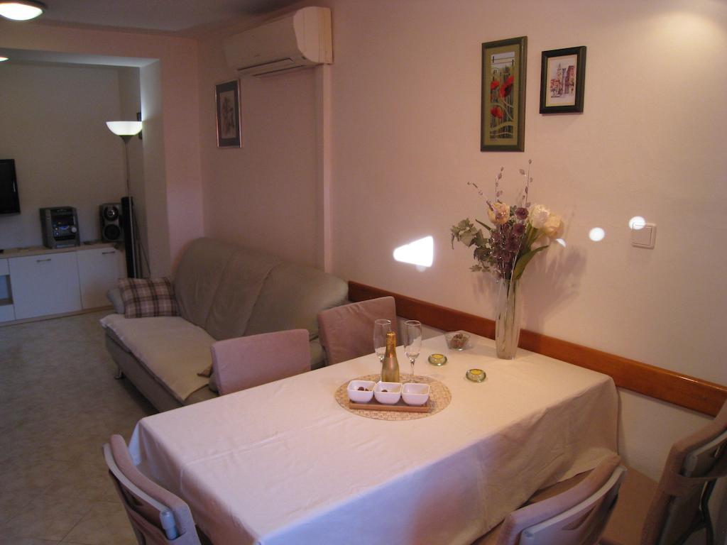 Apartment Ella Mare Zadar Rom bilde